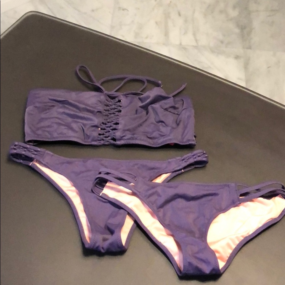 Victoria’s Secret bikini set
